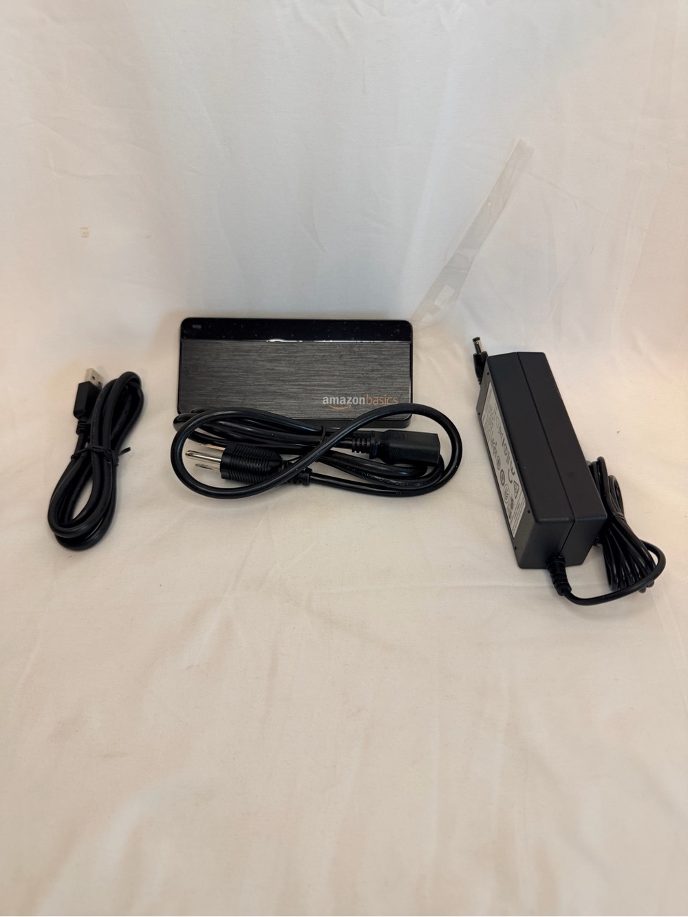 7-Port USB 3.0 Hub - Amazon Basics